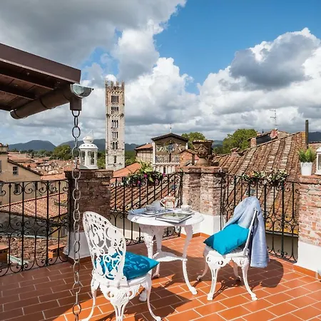 Apartment Rise And Smile Charming Penthouse Lucca