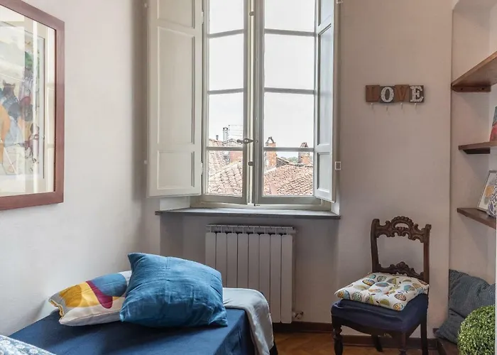 Apartament Rise And Smile Charming Penthouse