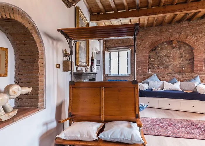 Rise And Smile Charming Penthouse Apartament Lukka